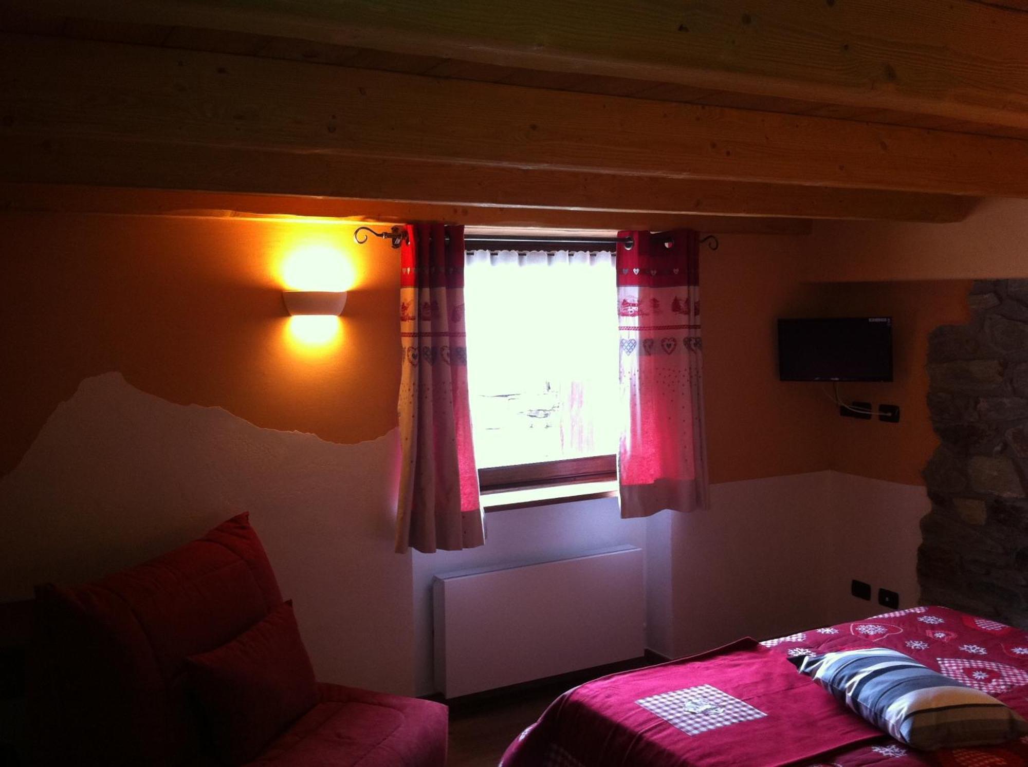 Bed and Breakfast Alpe Rebelle Bionaz Exterior foto