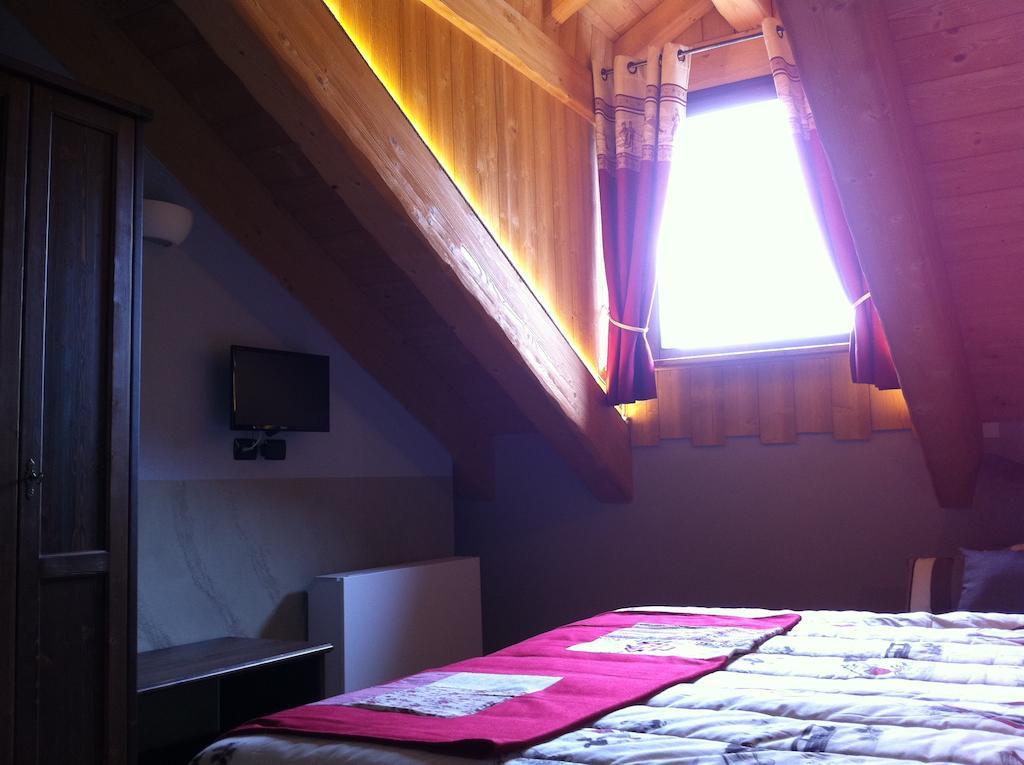 Bed and Breakfast Alpe Rebelle Bionaz Zimmer foto